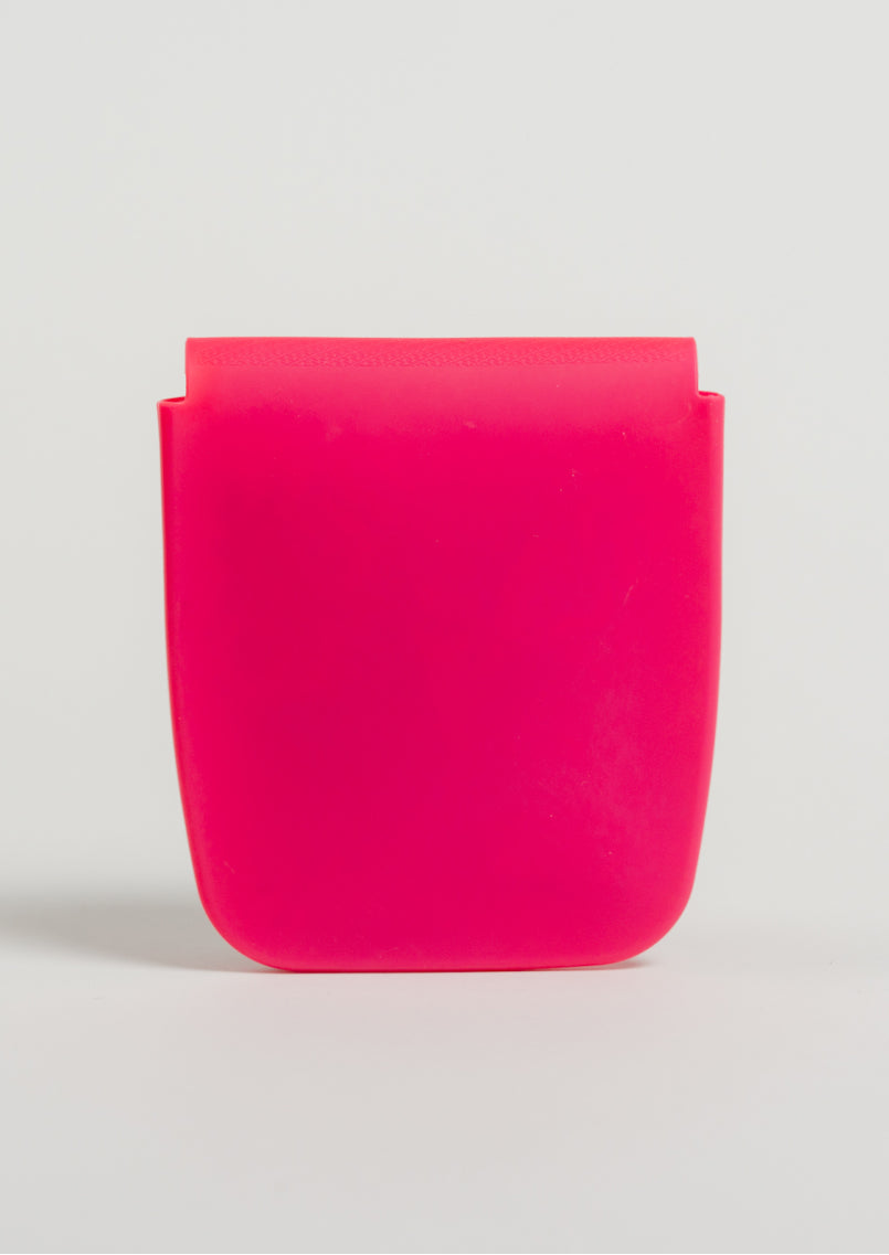 Snacket Pink back